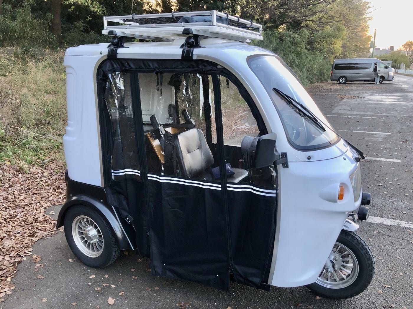 EV-TUK TUK用サイドカバーの利用 | APtrikes125情報