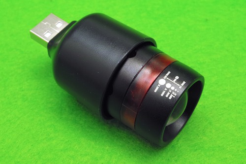 400-TOY037LED − USBバッテリ直結型ズーム機能搭載強力LEDライトを 