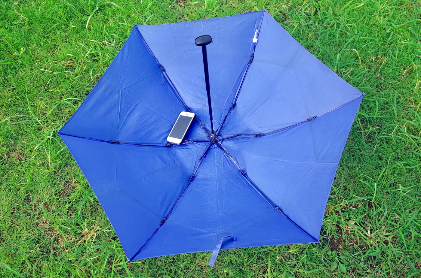 Uvion 8803 ultra lightweight folding umbrella 00017
