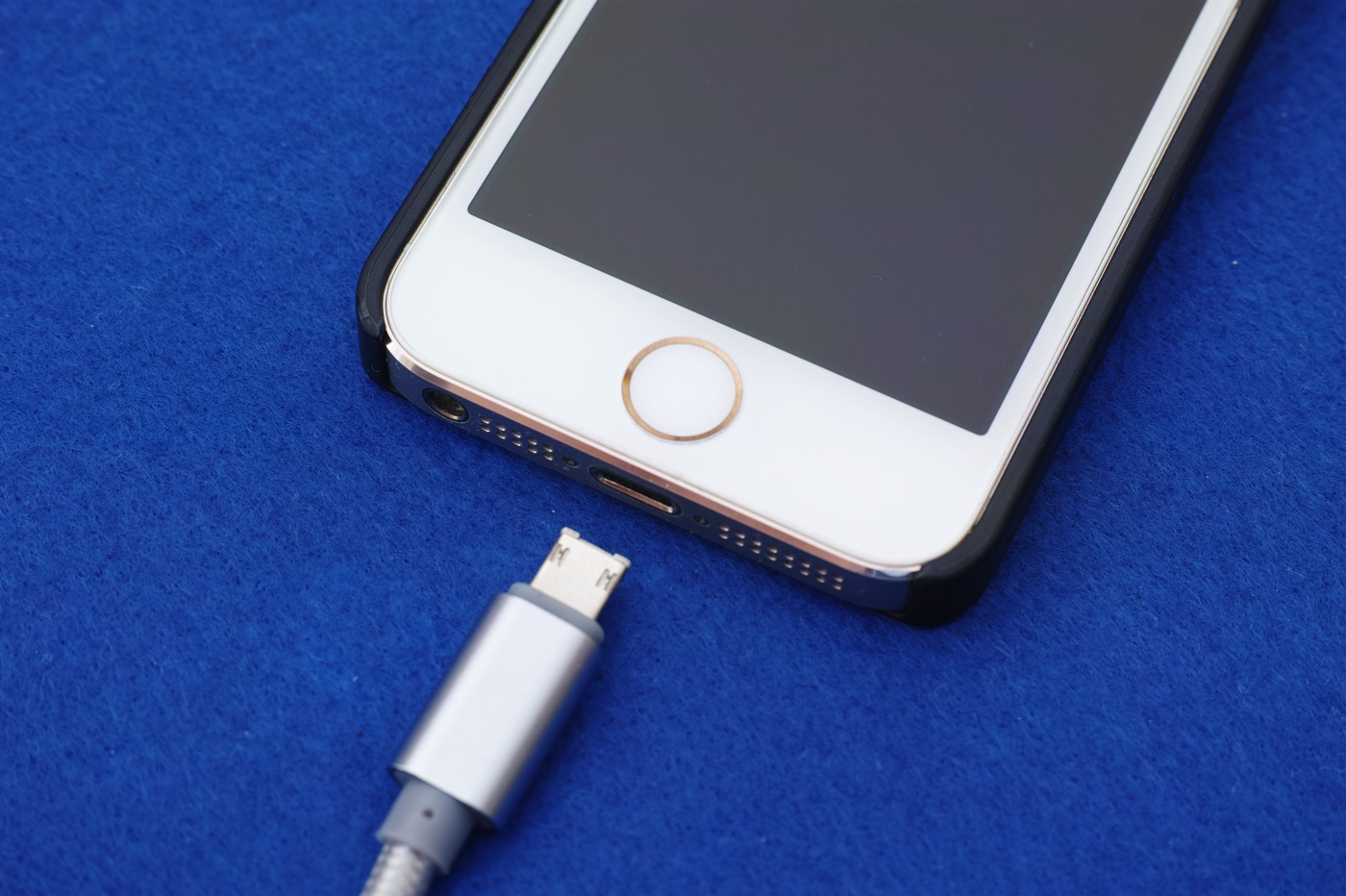 Cotaron iphone android lightning microusb combined cable 00004