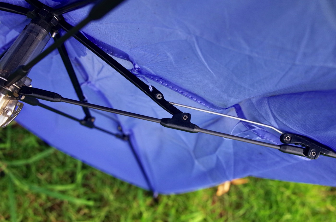 Uvion 8803 ultra lightweight folding umbrella 00013
